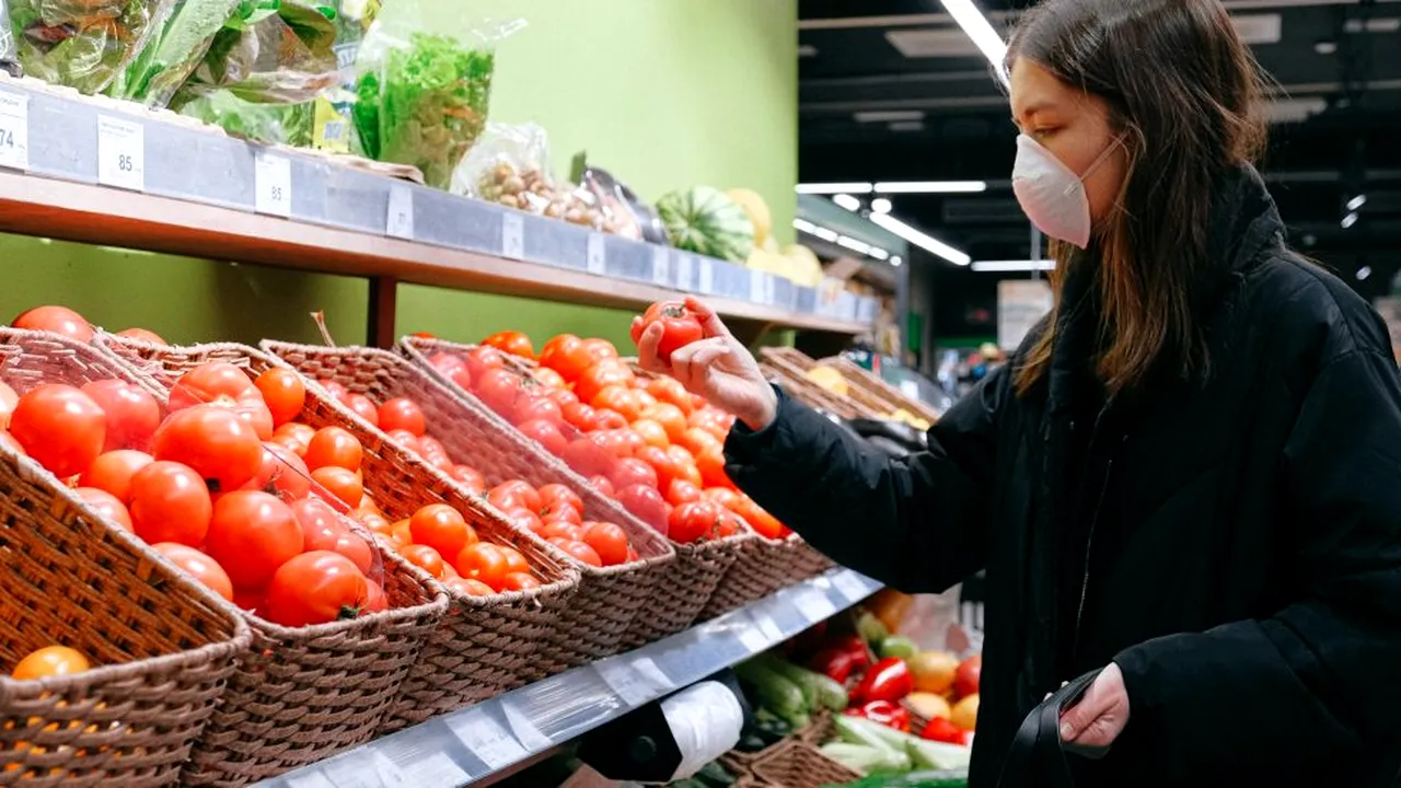 Țara vecină cu România care interzice circulația în weekend, pentru a limita răspândirea COVID-19