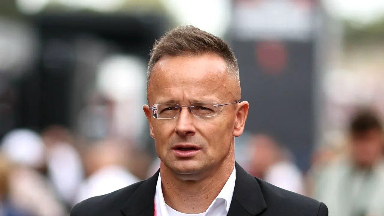 Peter Szijjarto anunță că UNGARIA se oferă să găzduiască o eventuală discuție între liderii din Rusia și Ucraina