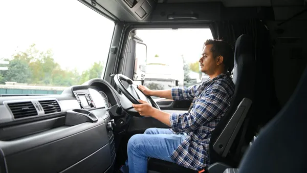 Șoferii din Marea Britanie vor rămâne fără permis chiar dacă nu au încălcat nicio regulă de circulație. Mesajul dur al autorităților