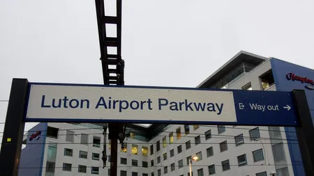 Marea Britanie are peste 37.000 de infectări cu tulpina Omicron