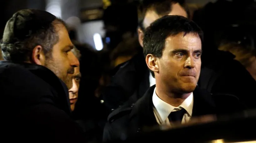 Autoritățile franceze critică modul în care unele instituții media au relatat despre atacuri. Imaginea care l-a dezgustat pe premierul Manuel Valls