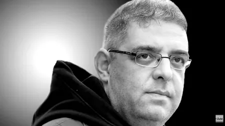 Răzvan Dumitrescu, mesaj emoționant după moartea jurnalistului Patrick André de Hillerin. „Un condei extraordinar/ Un ziarist cum puțini mai sunt”