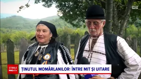 Poalele munților Parâng unde apusurile fac spectacol. În ținutul momârlanilor, oamenii tind să creadă că se trag direct din daci