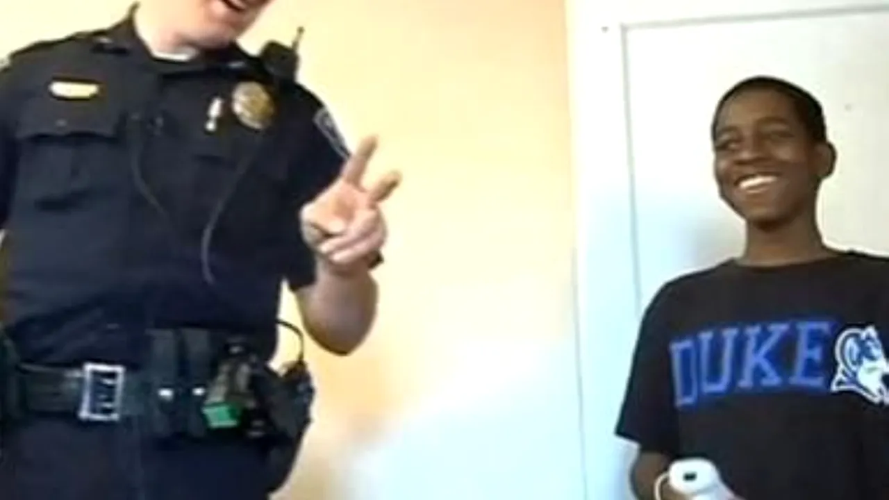 Fotografii inedite pentru zile mai puțin fericite. Imaginile care dovedesc câtă bunătate există în lume. GALERIE FOTO