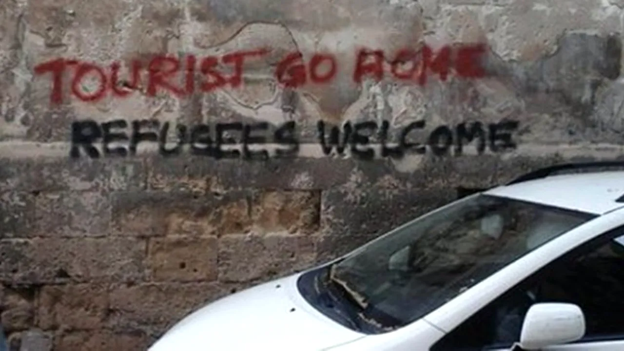 Una dintre cele mai populare destinații din UE, sufocată de turiști: 