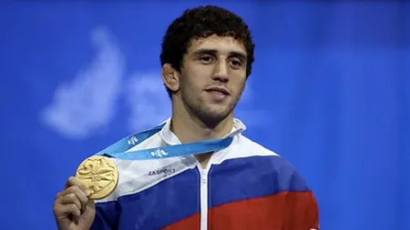 Un campion mondial și-a oprit nunta după ce invitații au primit mesaje despre mireasă. Ce s-a aflat despre aceasta