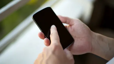 Vrei să știi dacă cineva îți SPIONEAZĂ telefonul mobil? Iată codurile secrete care îți vor dezvălui adevărul și cum ne putem proteja datele personale