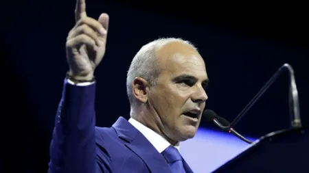 DISPUTĂ între Rareș Bogdan și Bogdan Aurescu: „L-ați da afară?”. „Da” / „E exact ca atunci când sunt atacat de Sputnik”