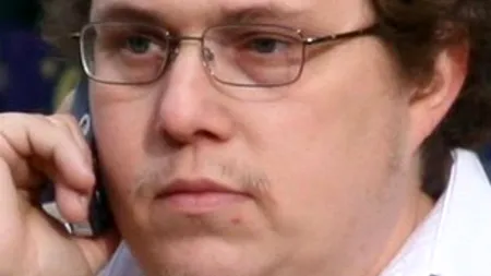 Pedofil compulsiv, prins în timp ce „se atingea