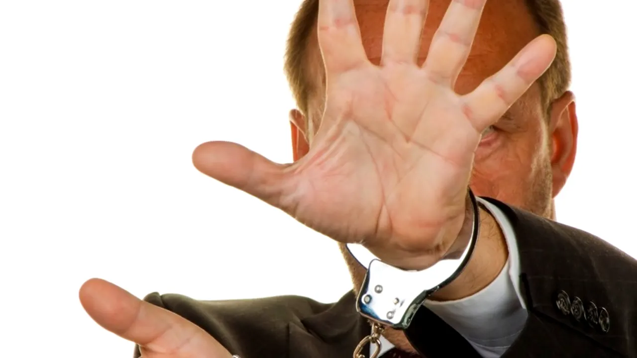 Sucevean de 43 de ani, reținut după ce a fost prins întreținând relații sexuale cu un adolescent