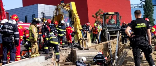 UPDATE: Accident de muncă în București. Doi morți după ce un mal de pământ s-a surpat peste mai mulți muncitori | VIDEO