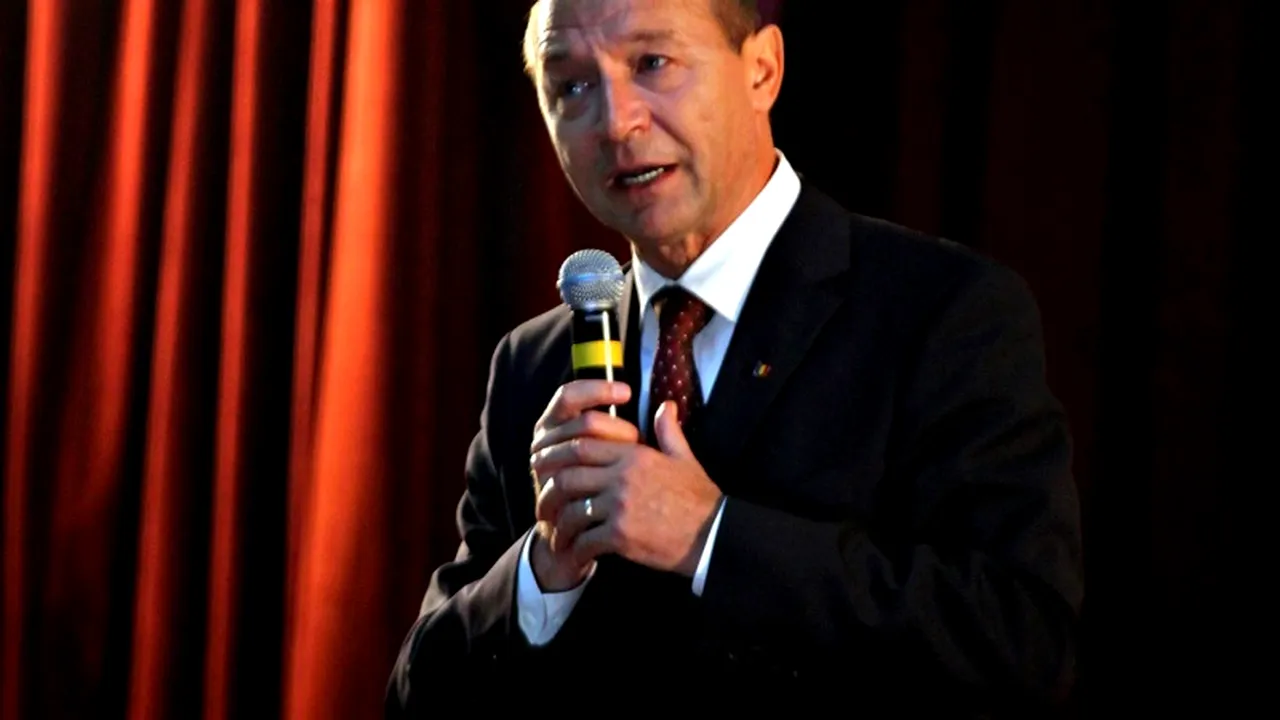 Cum se pregătește Băsescu pentru pierderea imunității