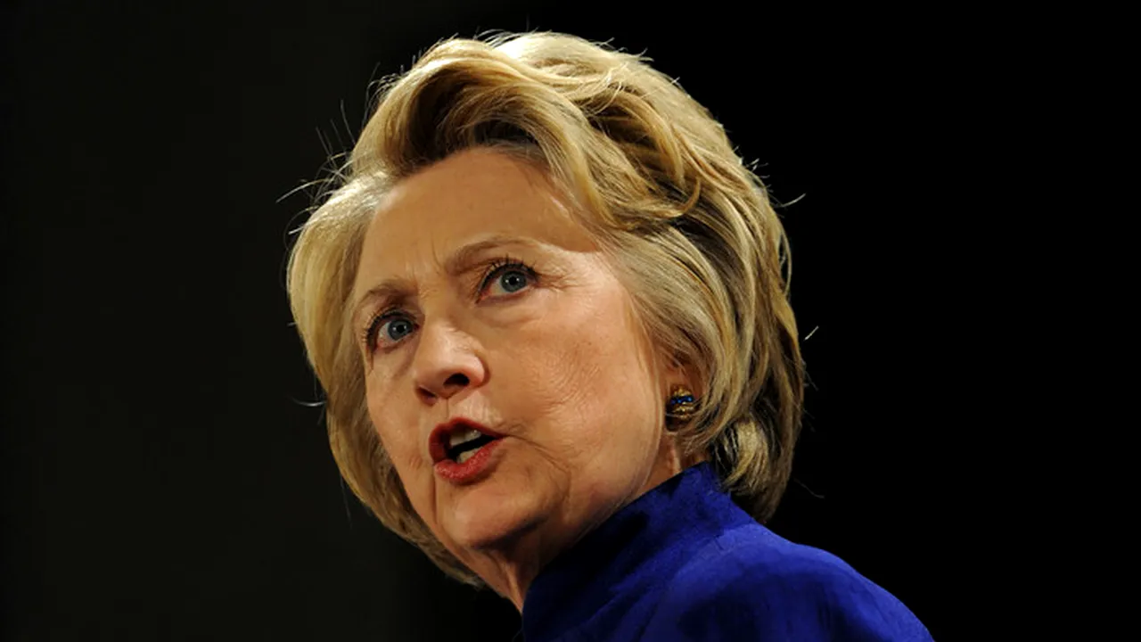 Câți bani a câștigat în 2013 Hillary Clinton și cât a returnat la bugetul de stat