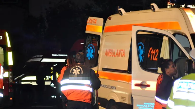 Personalul medical al unor ambulanțe, agresat după ce a fost chemat să intervină într-un scandal între două familii de romi. 30 de persoane, implicate în bătaie