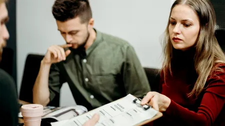 S-a schimbat legea în România! Începând de azi, 22 octombrie 2022, angajații pot lipsi 10 zile de la serviciu. Cu o condiție!