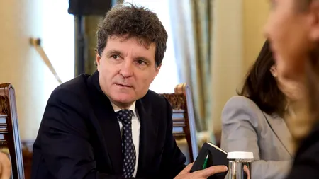 Nicușor Dan l-a trecut în rezervă pe generalul Benone Duduc. Fostul șef IGSU, criticat la momentul tragediei Colectiv, fusese avansat de Iohannis