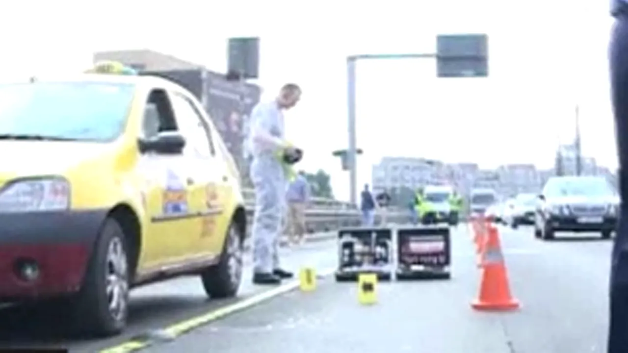 O mamă ȘI-A ARUNCAT BEBELUȘUL dintr-un taxi, pe podul Grant din Capitală