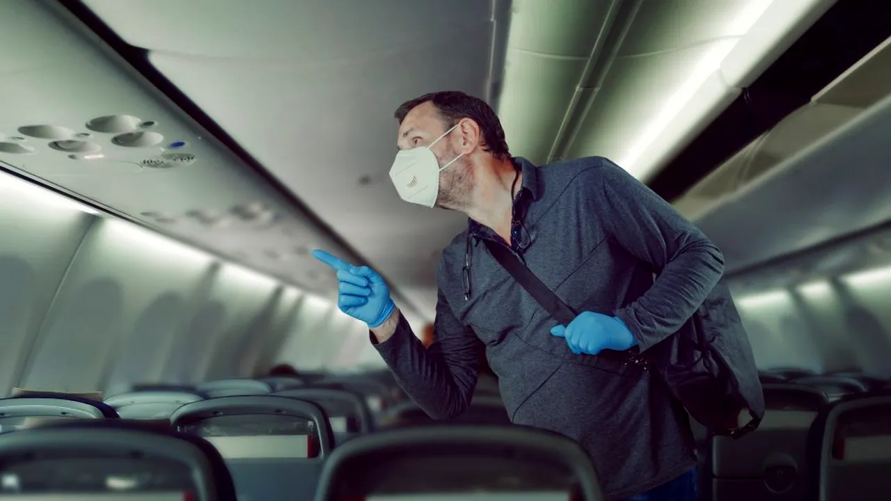 Care este riscul de infectare cu noul COVID-19 la bordul unui avion / Un nou studiu american arată importanța sistemului de vențilație în limitarea transmiterii SARS-CoV-2