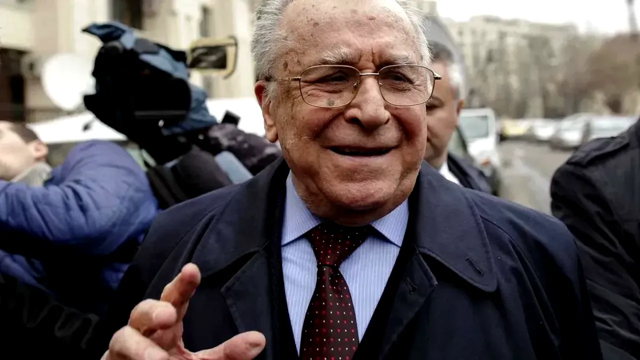 Ion Iliescu a avut un moștenitor. Cine este și unde a fost surprins acum, după perioada de doliu, fiul  „de suflet” al fostului președinte