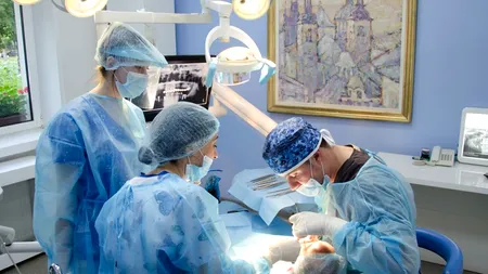 (P) Era digitala in implantologia dentara. Rata de esec minima. Precizie maxima