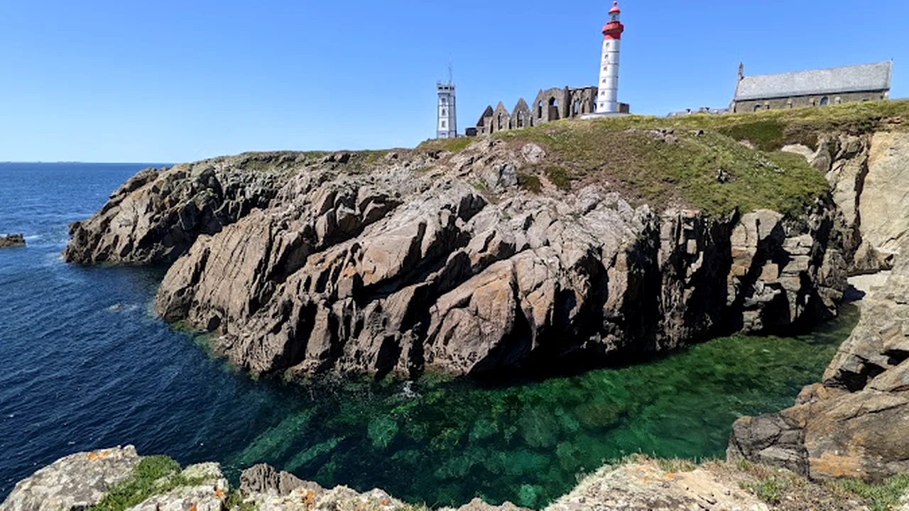 O casă de coșmar. Un cuplu francez a fost ruinat după ce a cumpărat o 