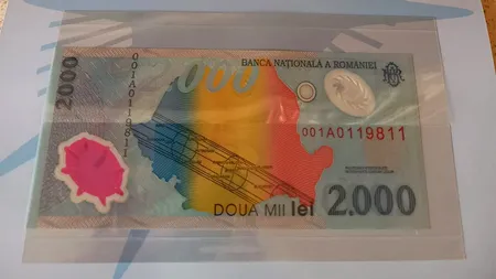Suma URIAȘĂ cu care se vinde acum, în septembrie 2023, o bancnotă de 2.000 de lei cu Eclipsa din 1999