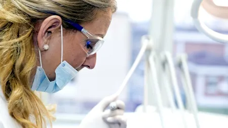 Slovacia a testat de Covid-19 peste 3,6 milioane de oameni în weekend. Procentul incredibil de cazuri pozitive!