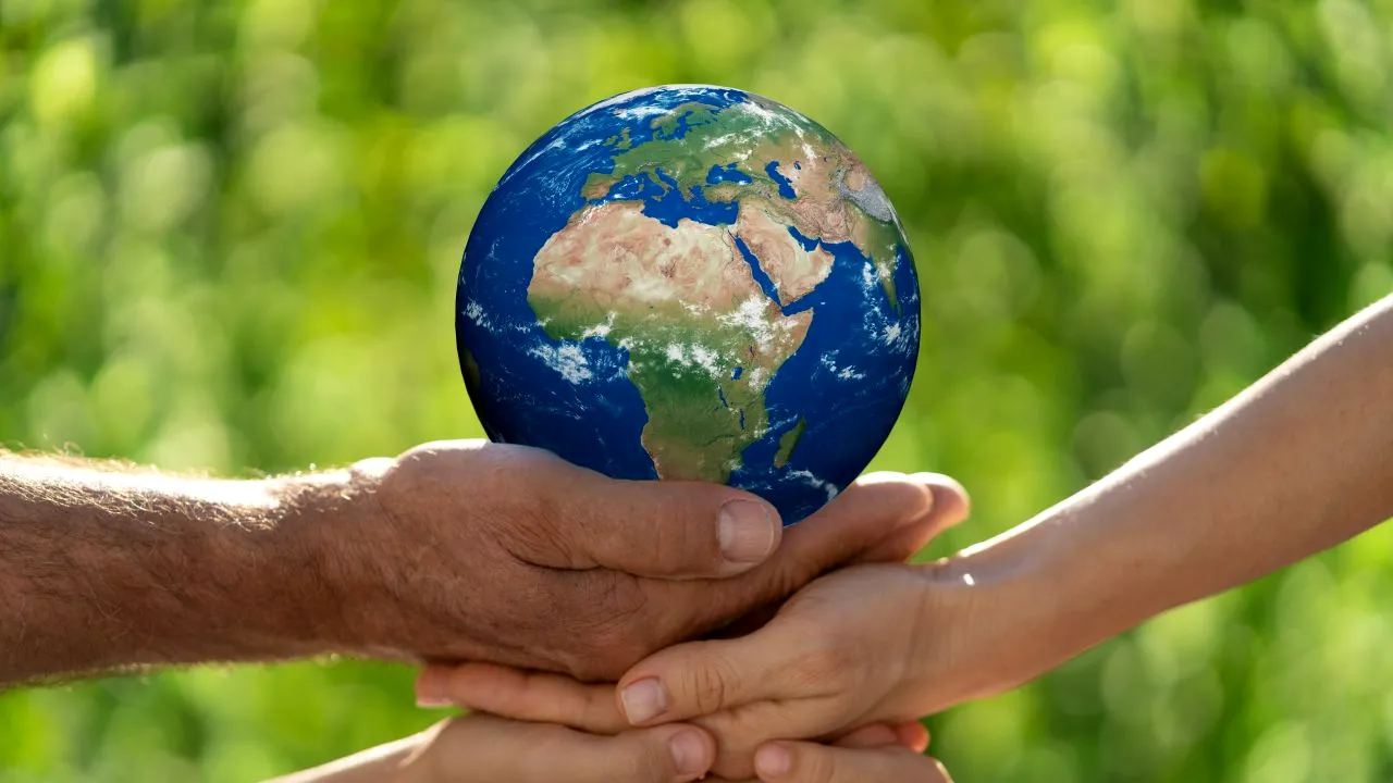 Ziua Pământului 2021. Ministerul Mediului: „Este responsabilitatea fiecăruia dintre noi să avem o viață mai sănătoasă și mai sigură pe pământ”