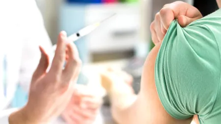 Câți români ar urma să fie vaccinați în fiecare zi în ianuarie. Coordonatorul campaniei de vaccinare a făcut anunțul