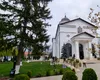 LEGENDA apei tămăduitoare de la Mănăstirea Ghighiu. În fiecare an, mii de pelerini vin aici cu credință în vindecarea trupului și a sufletului