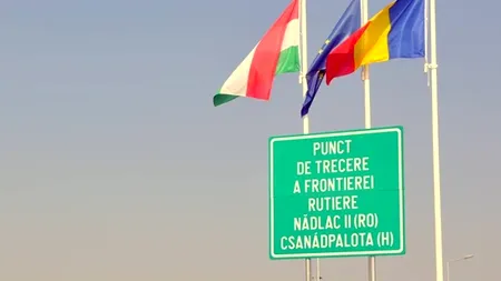 Descoperire macabră în microbuzul unor români. Vameșii i-au oprit la Nădlac și i-au întors din drum