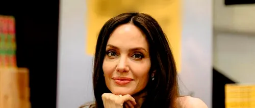 Angelina Jolie renunță, după 20 de ani, la rolul de ambasador al UNHCR