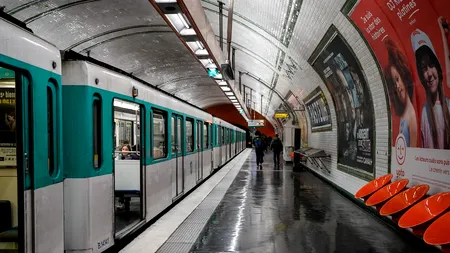 Un rabin, atacat de un adolescent la o staţie de metrou din centrul Parisului