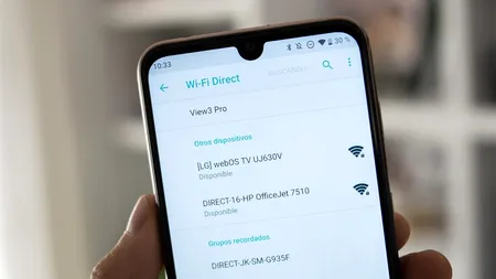 Motivul pentru care trebuie să DEZACTIVAȚI WiFi-ul din smartphone, când sunteți în oraș. Mulți români fac această greșeală!