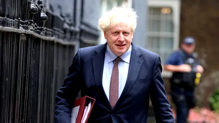 Boris Johnson se autoizolează după ce a intrat în contact cu ministrul Sănătăţii, testat pozitiv la COVID