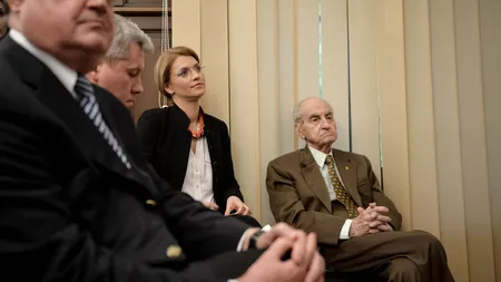 PNL, o găină cu capul tăiat