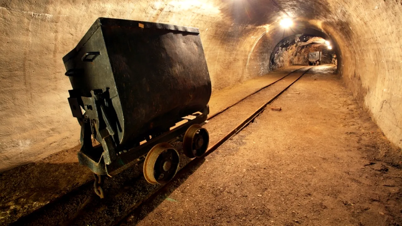 Primarul din Moldova Nouă: Zăcământul de cupru e în curs de privatizare, a fost semnat un precontract