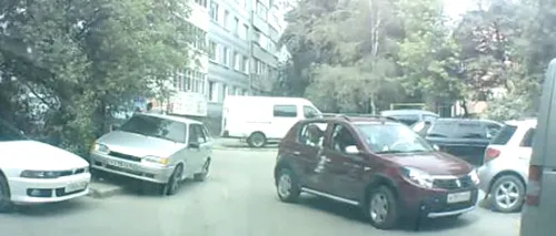 VIDEO. Chinul parcării pentru începători. Ce a reușit să facă o rusoaică dintr-o singură manevră