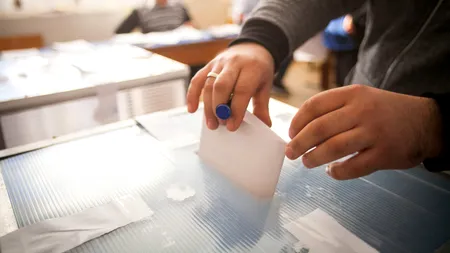 Alegeri prezidențiale, ORA 15.00: 32,02% din alegători au votat. Procentul este mai mare ca în 2019. O jumătate de milion de români, în diaspora