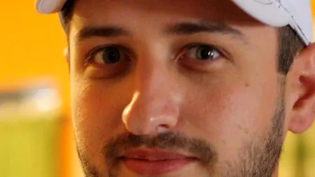 Povestea românului care a ajuns în SUA la 8 ani și lucrează acum la Facebook