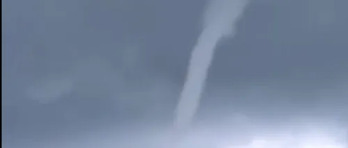 VIDEO | Fenomene meteo extreme în România. Localnicii din Babadag au filmat două „tornade”