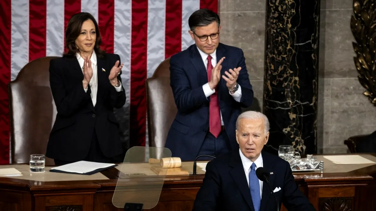 Associated Press: Discursul combativ și pasional al lui BIDEN despre Starea Națiunii este un apel adresat bazei electorale