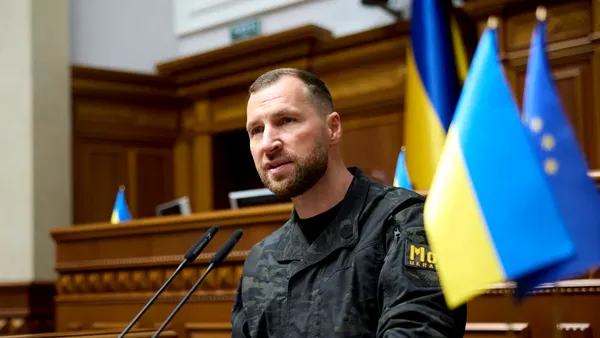 Ucraina vrea să grăbească accesul la banii europeni pentru război. Noul ministru al Apărării promite aliaților un plan „clar”