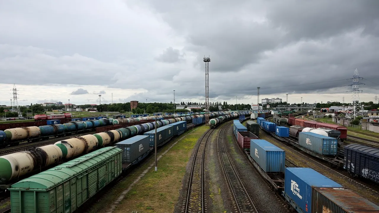 Reuters: Oficialii UE și Lituania urmează să ajungă la un compromis referitor la Kaliningrad, pentru a nu spori tensiunile cu Rusia