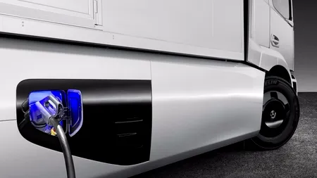 Cum arată primul camion electric și ce autonomie are. GALERIE FOTO