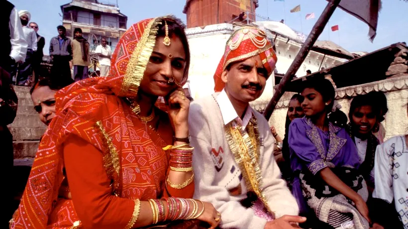 O mireasă din India s-a căsătorit cu un invitat de la nuntă, după ce mirele a suferit o criză de epilepsie