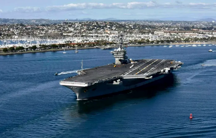 Portavionul USS Theodore Roosevelt - Foto: Mediafax foto