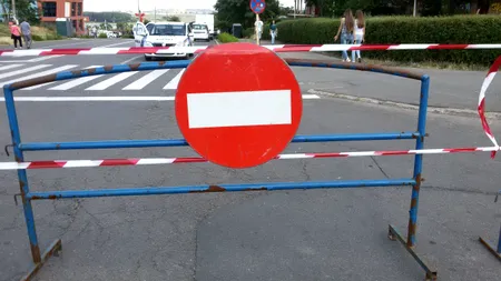 Restricții rutiere în Piața Constituției, pentru desfășurarea Târgului de Crăciun. Detalii depre artere, zile și ore