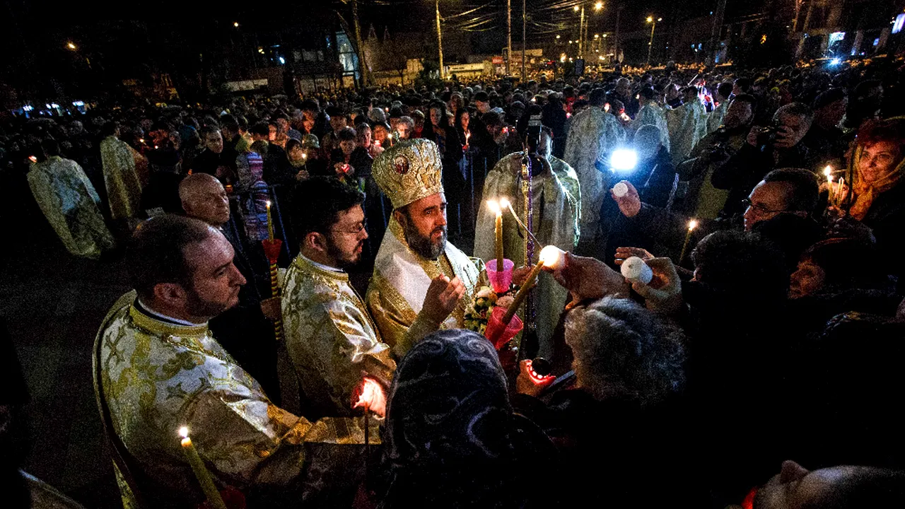 Pompierii schimbă regulile în biserici 