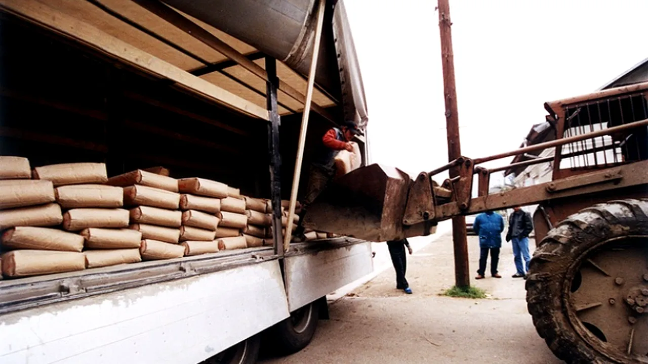 Anchetă la Suceava după ce 160 de tone de ciment pentru sinistrați nu au fost distribuite din 2008